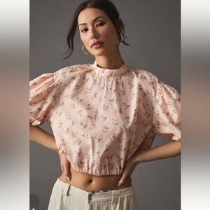 Anthropologie Cropped
Bubble-Sleeve Blouse